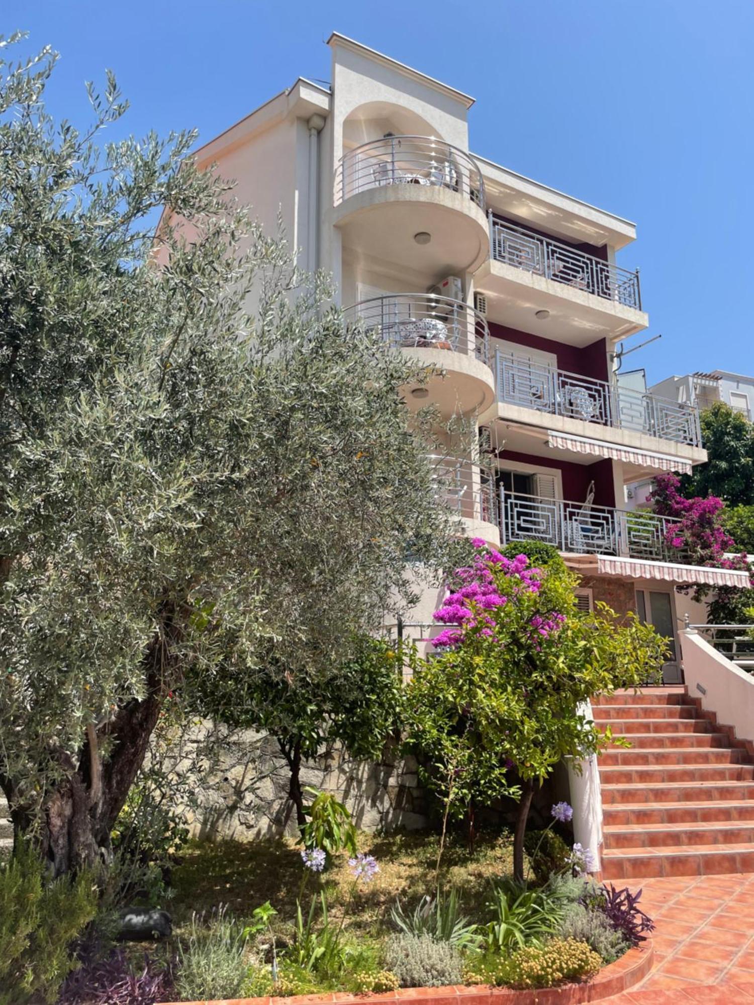 Apartmani Iva Becici Extérieur photo